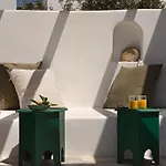 别墅 With Pool, Garden And View *