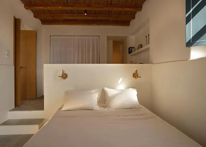 With Pool, Garden And View Βίλα *