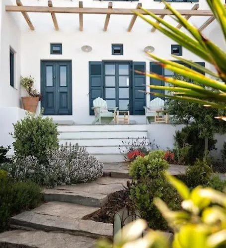 With Pool, Garden And View Νάουσα